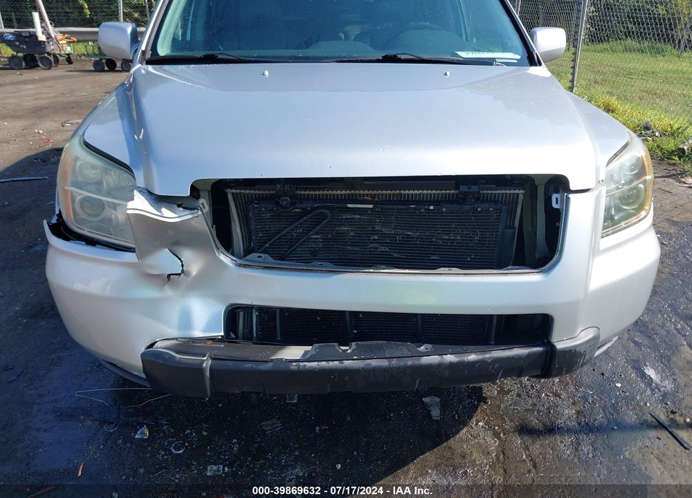 2006 HONDA PILOT EX-L VIN: 2HKYF18576H563601