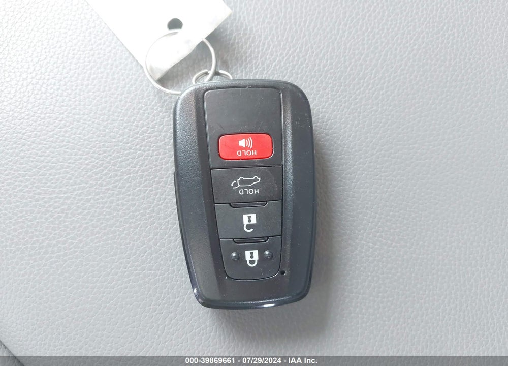 2022 TOYOTA HIGHLANDER XLE VIN: 5TDGZRBH2NS237718