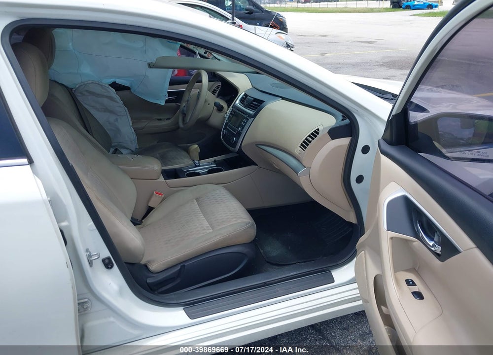 2016 NISSAN ALTIMA VIN: 1N4AL3AP5GC248042