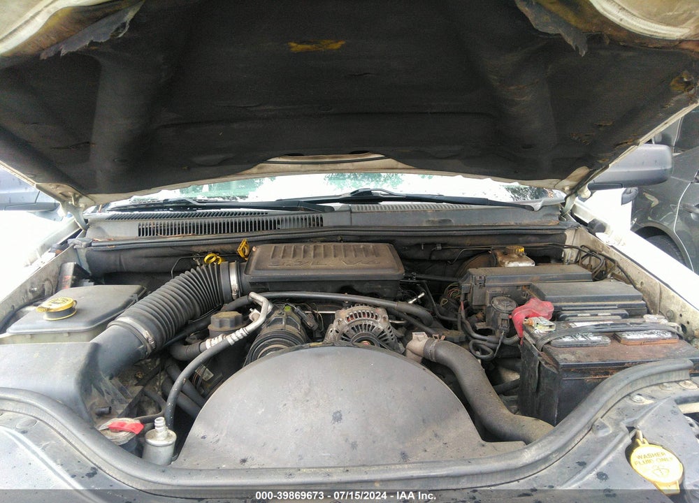 2005 JEEP GRAND CHEROKEE LAREDO VIN: 1J4GS48K35C656098