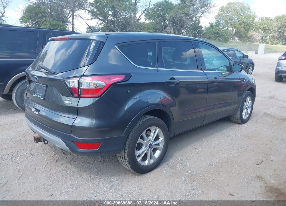 2017 FORD ESCAPE SE VIN: 1FMCU9G90HUC98334