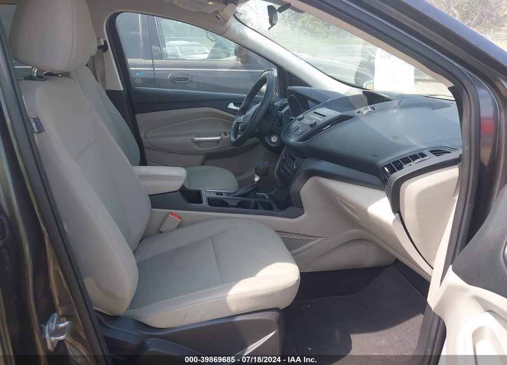 2017 FORD ESCAPE SE VIN: 1FMCU9G90HUC98334