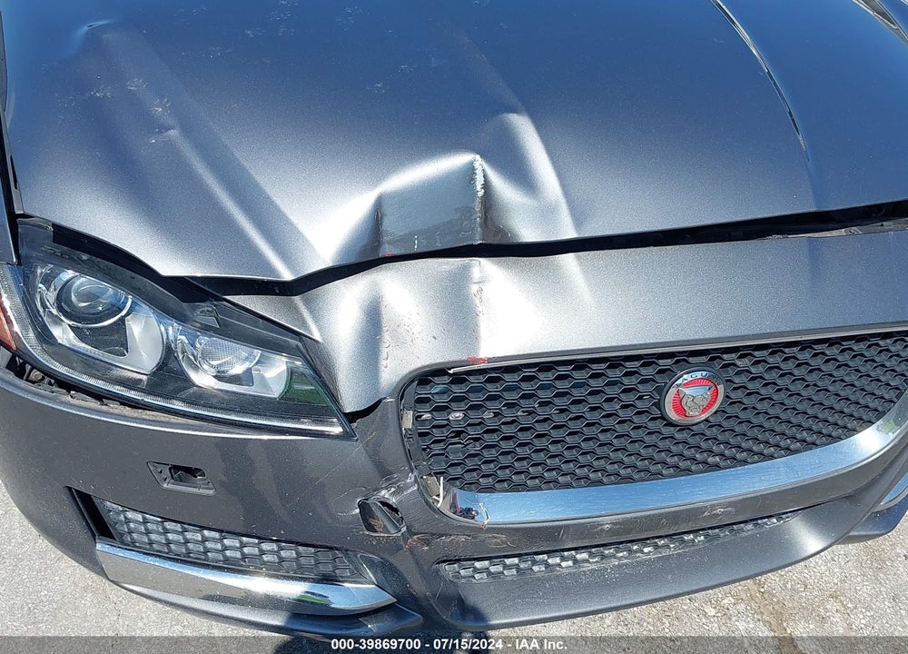 2018 JAGUAR XF 25T PREMIUM VIN: SAJBJ4FX3JCY55780