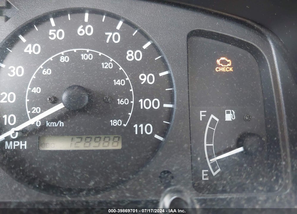 2001 TOYOTA COROLLA LE VIN: 2T1BR12E51C493257