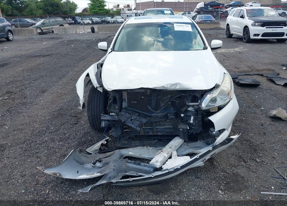 2011 INFINITI G37X VIN: JN1CV6AR5BM409673