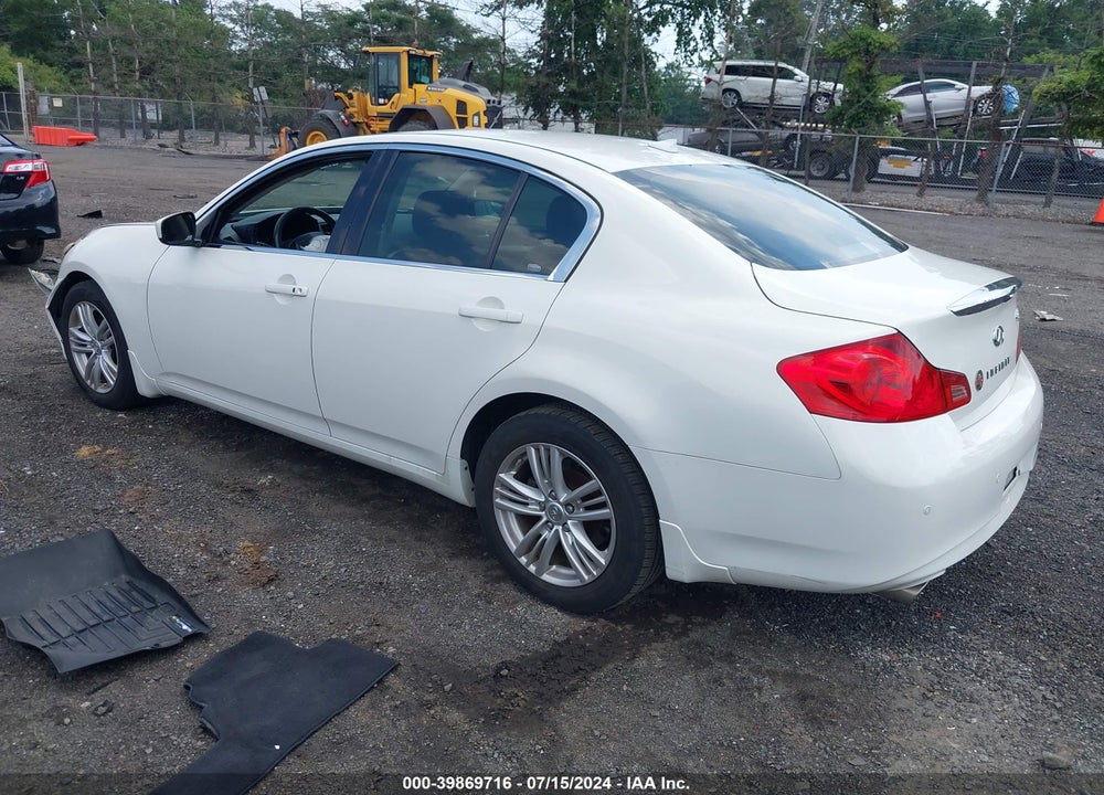 2011 INFINITI G37X VIN: JN1CV6AR5BM409673
