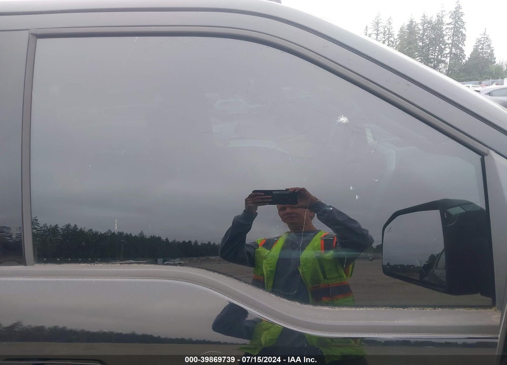 2018 FORD F-150 LARIAT VIN: 1FTFW1E50JKC85212