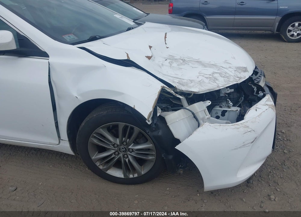 2016 TOYOTA CAMRY SE VIN: 4T1BF1FK3GU556548