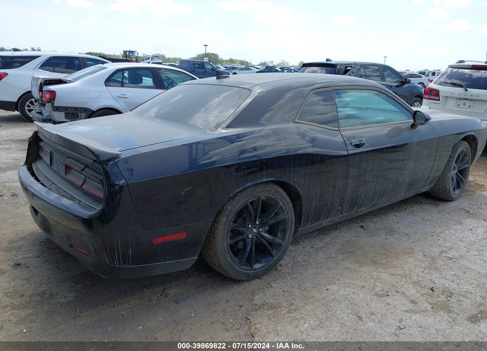 2018 DODGE CHALLENGER SXT PLUS VIN: 2C3CDZAG3JH305267