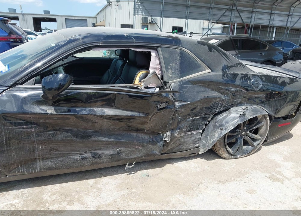 2018 DODGE CHALLENGER SXT PLUS VIN: 2C3CDZAG3JH305267