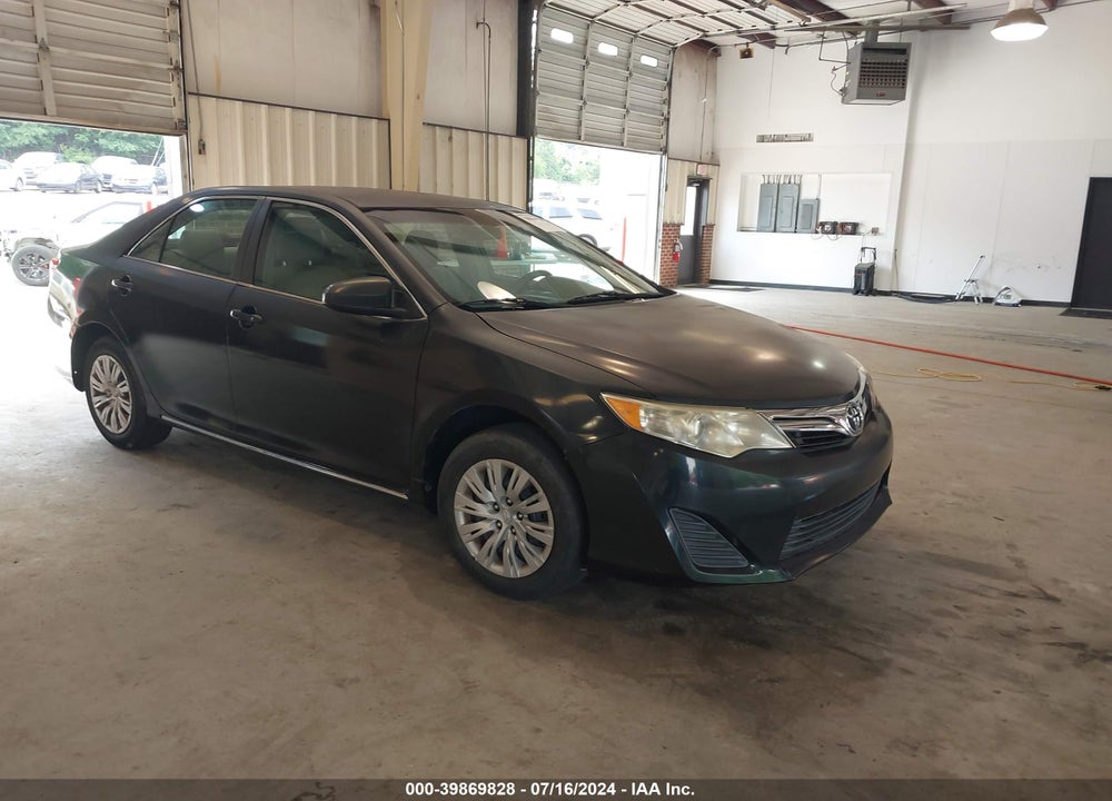 2014 TOYOTA CAMRY LE VIN: 4T1BF1FK1EU305430
