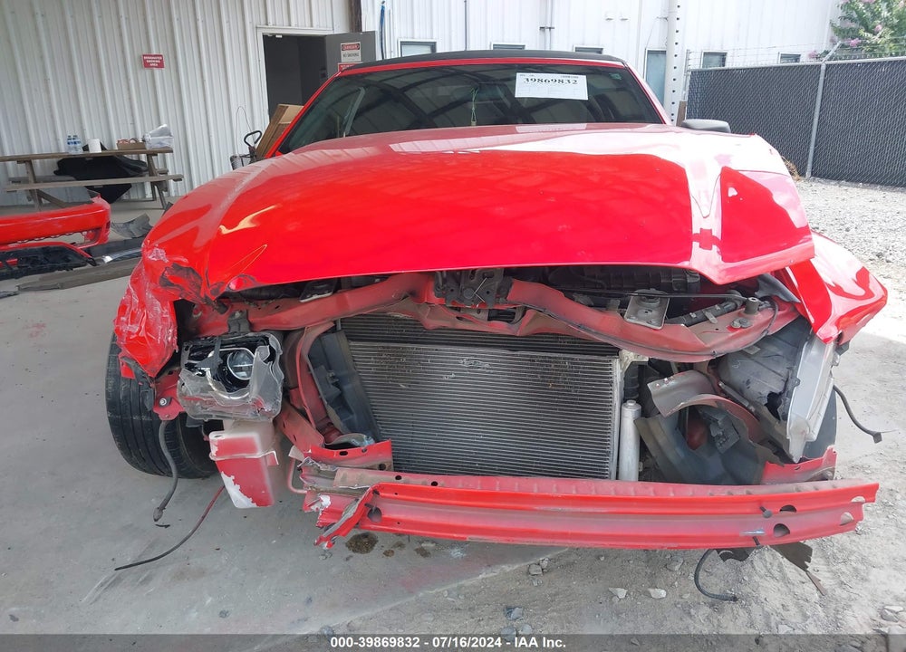 2014 FORD MUSTANG V6 VIN: 1ZVBP8EM3E5263587