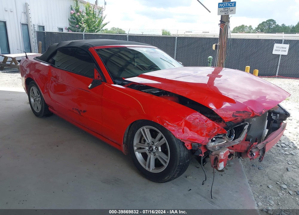 2014 FORD MUSTANG V6 VIN: 1ZVBP8EM3E5263587