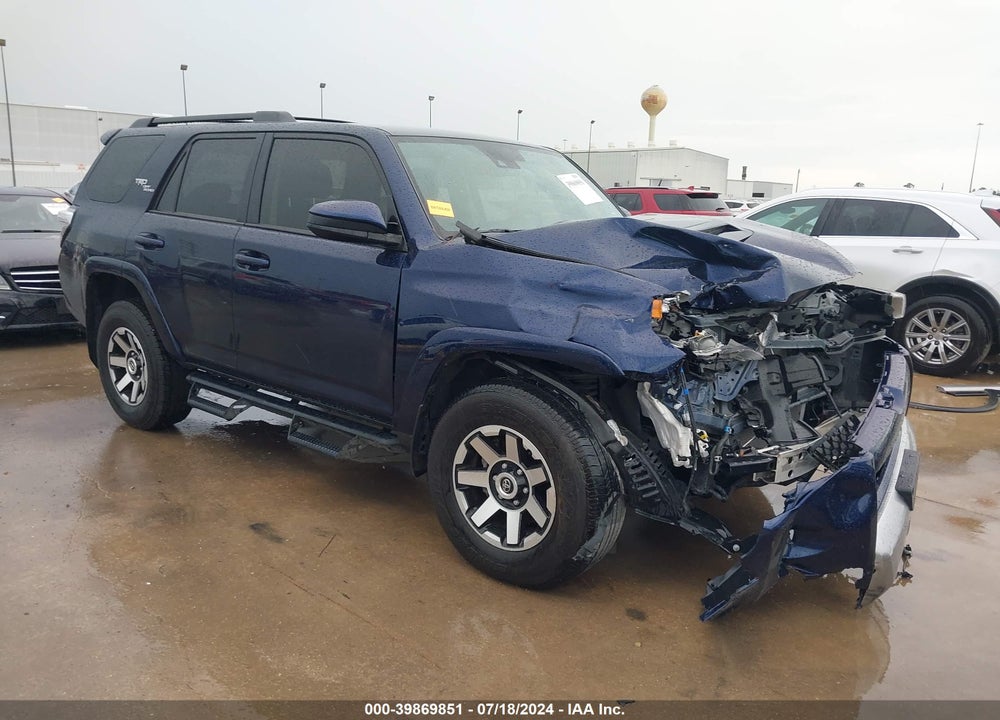 2022 TOYOTA 4RUNNER TRD OFF ROAD VIN: JTEPU5JR6N6036885