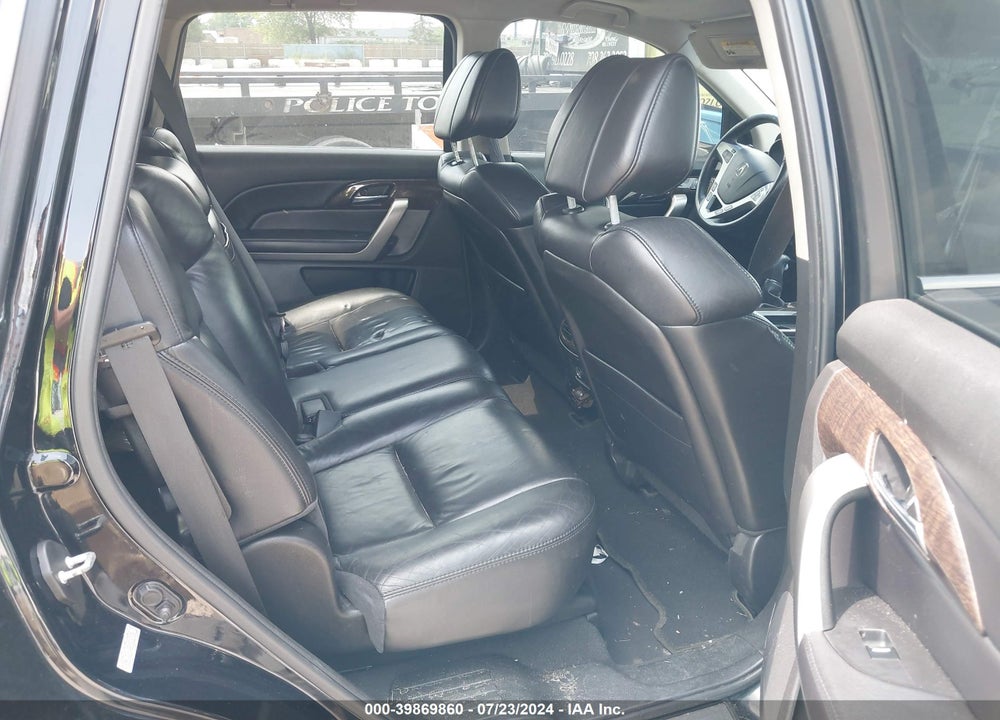 2011 ACURA MDX TECHNOLOGY PACKAGE VIN: 2HNYD2H68BH504915