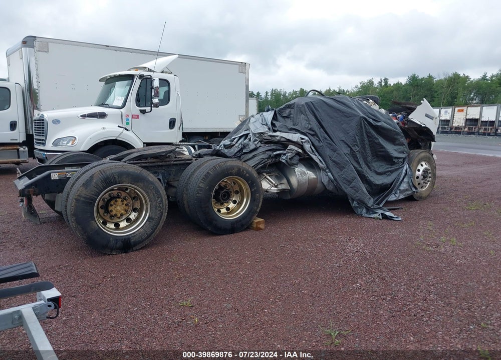 2019 KENWORTH T800 VIN: 3WKDD49X1KF294947