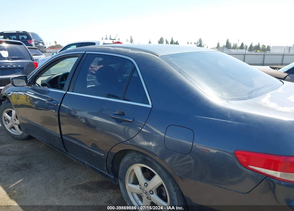 2003 HONDA ACCORD 2.4 EX VIN: JHMCM56653C075126