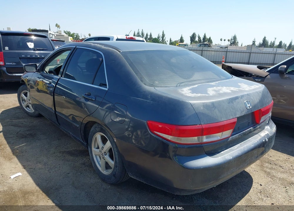 2003 HONDA ACCORD 2.4 EX VIN: JHMCM56653C075126