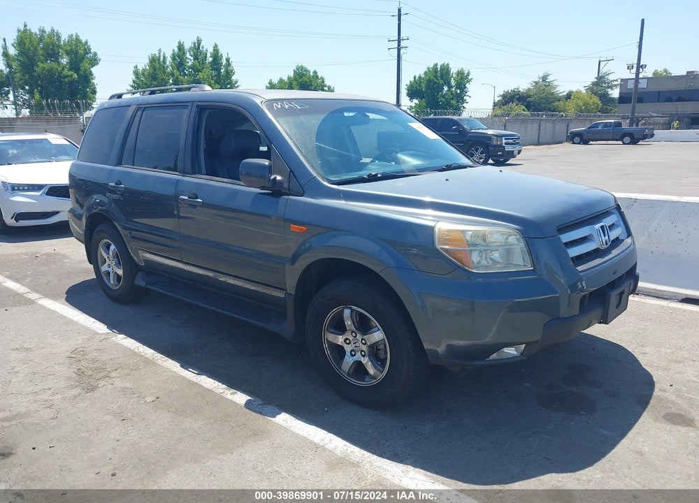 2006 HONDA PILOT EX-L VIN: 5FNYF28526B046923