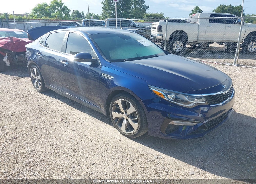 2019 KIA OPTIMA S VIN: 5XXGT4L3XKG306353