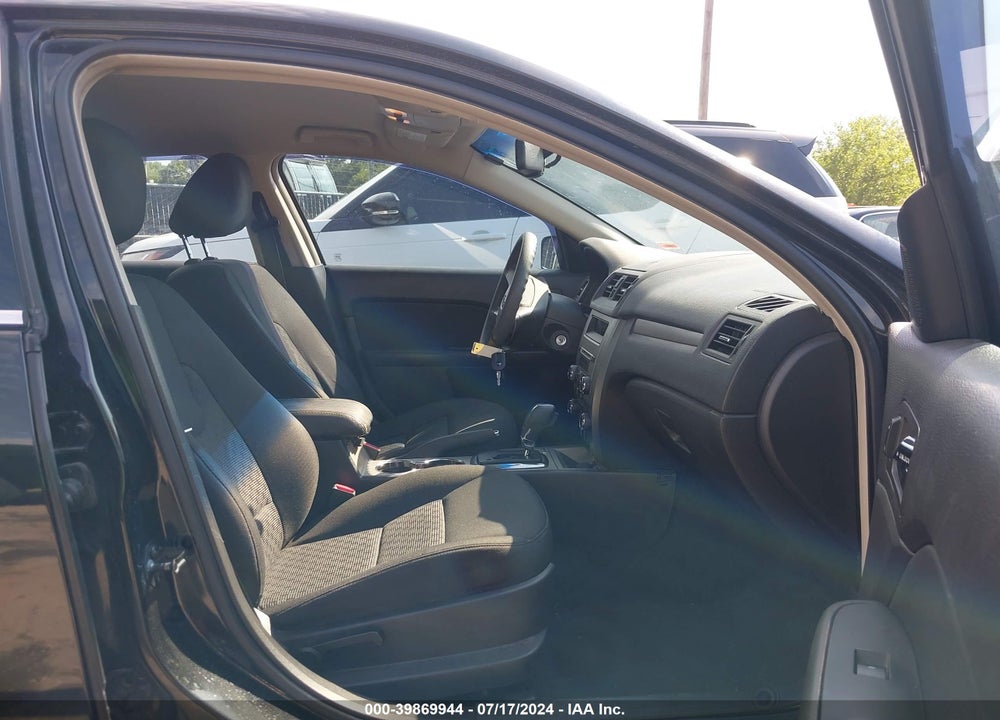 2010 FORD FUSION VIN: 3FAHP0HG9AR129345