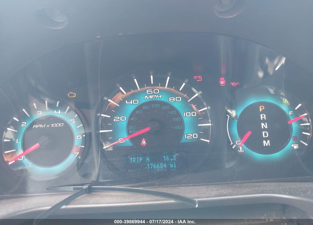 2010 FORD FUSION VIN: 3FAHP0HG9AR129345