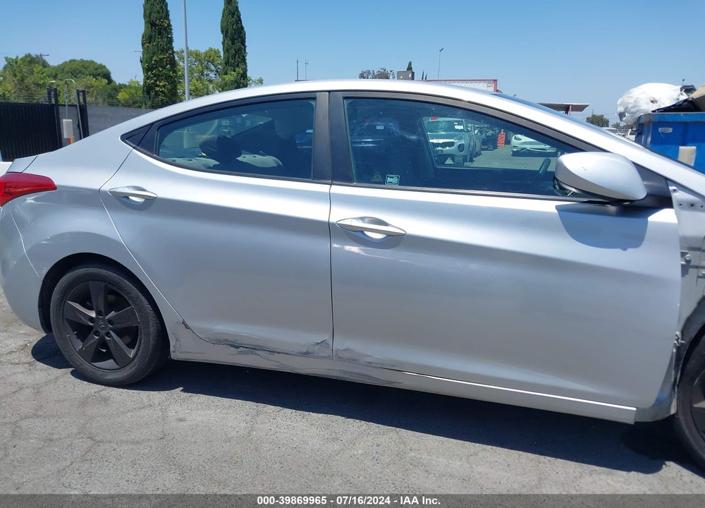 2013 HYUNDAI ELANTRA GLS (ULSAN PLANT) VIN: KMHDH4AE6DU923251