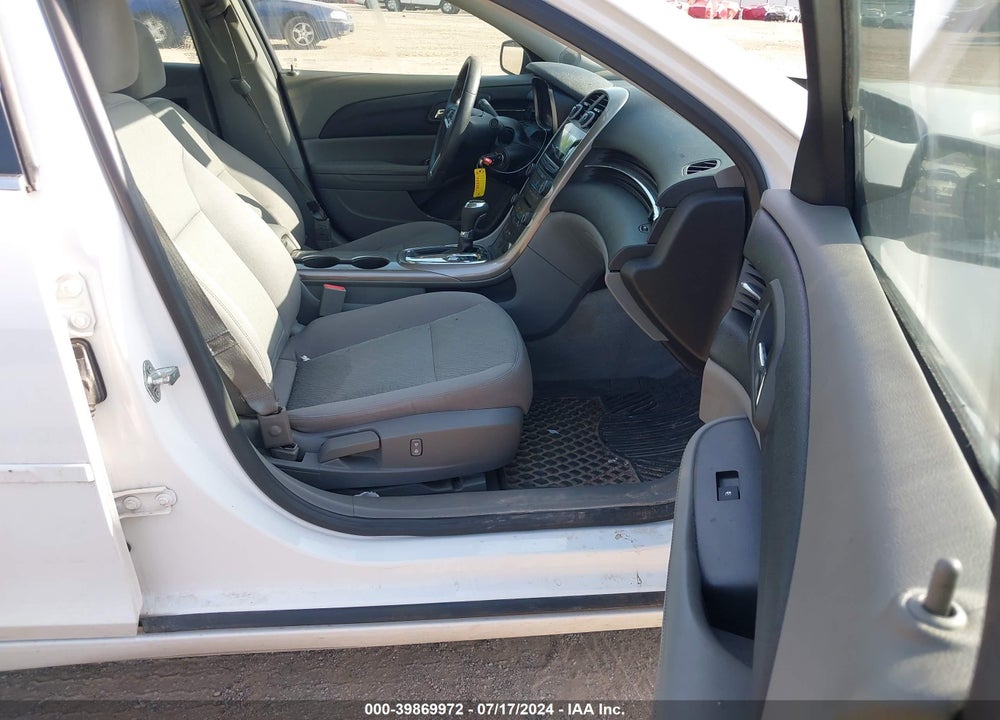 2013 CHEVROLET MALIBU 1LS VIN: 1G11B5SA1DF175869