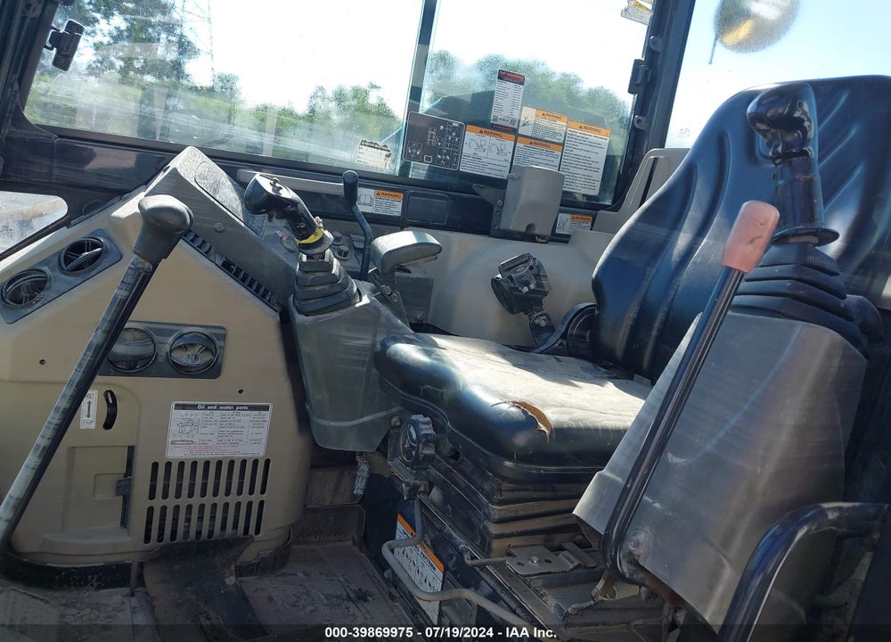 2017 YANMAR SV100-2A EXCAVATOR VIN: YMRSV100KGA121018
