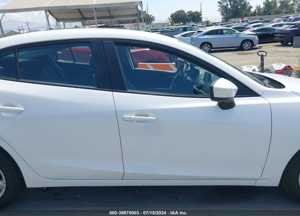2018 MAZDA 3 SPORT VIN: 3MZBN1U75JM184144