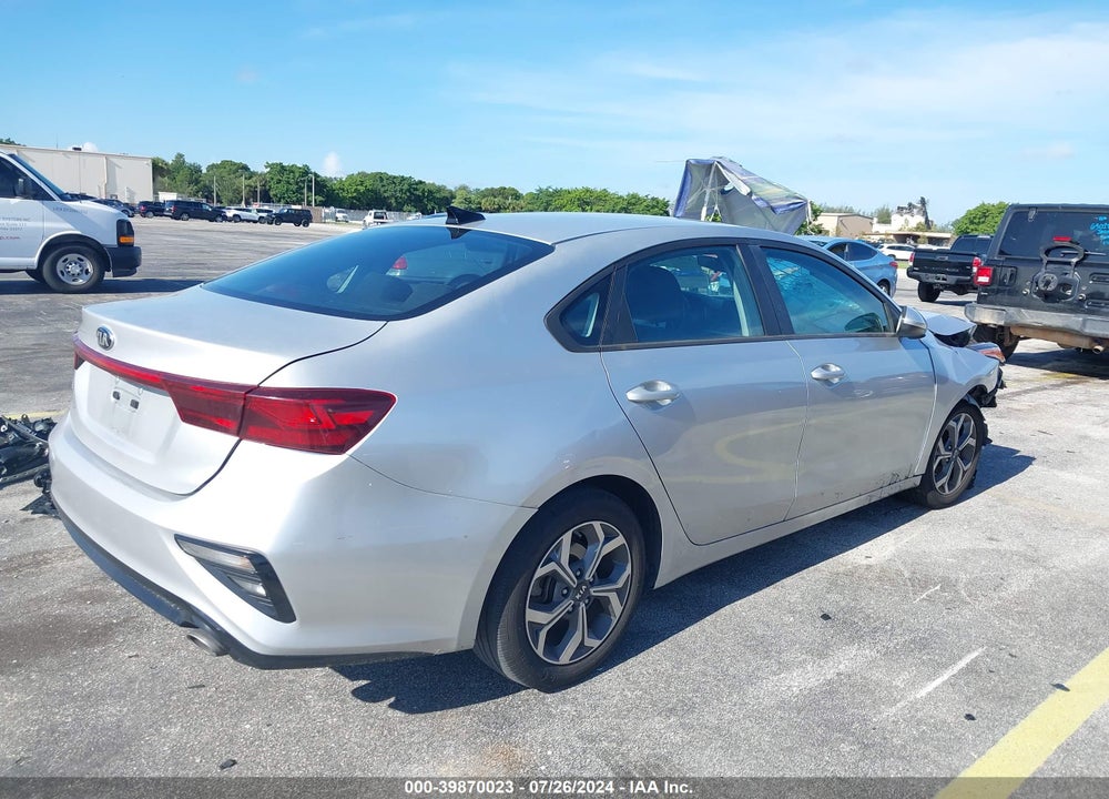 2021 KIA FORTE LXS VIN: 3KPF24AD0ME345796