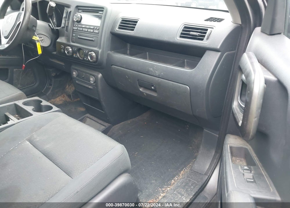 2011 HONDA RIDGELINE RT VIN: 5FPYK1F20BB010521