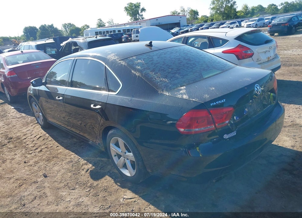 2015 VOLKSWAGEN PASSAT 1.8T SE VIN: 1VWBS7A32FC007170