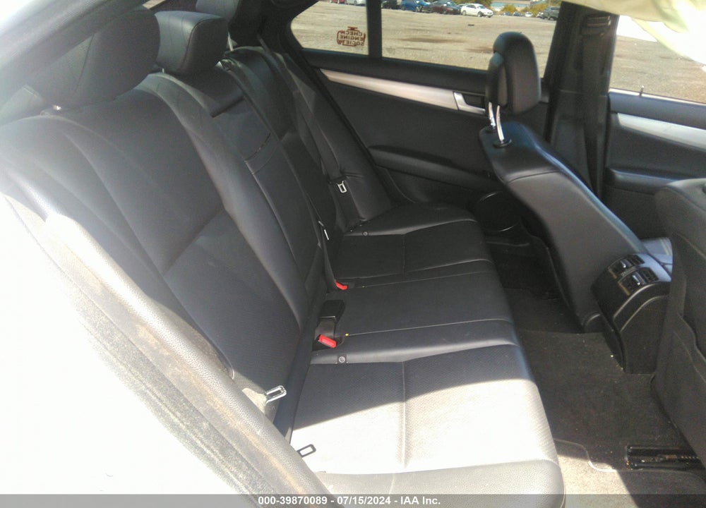 2013 MERCEDES-BENZ C 300 LUXURY 4MATIC/SPORT 4MATIC VIN: WDDGF8AB0DR287651