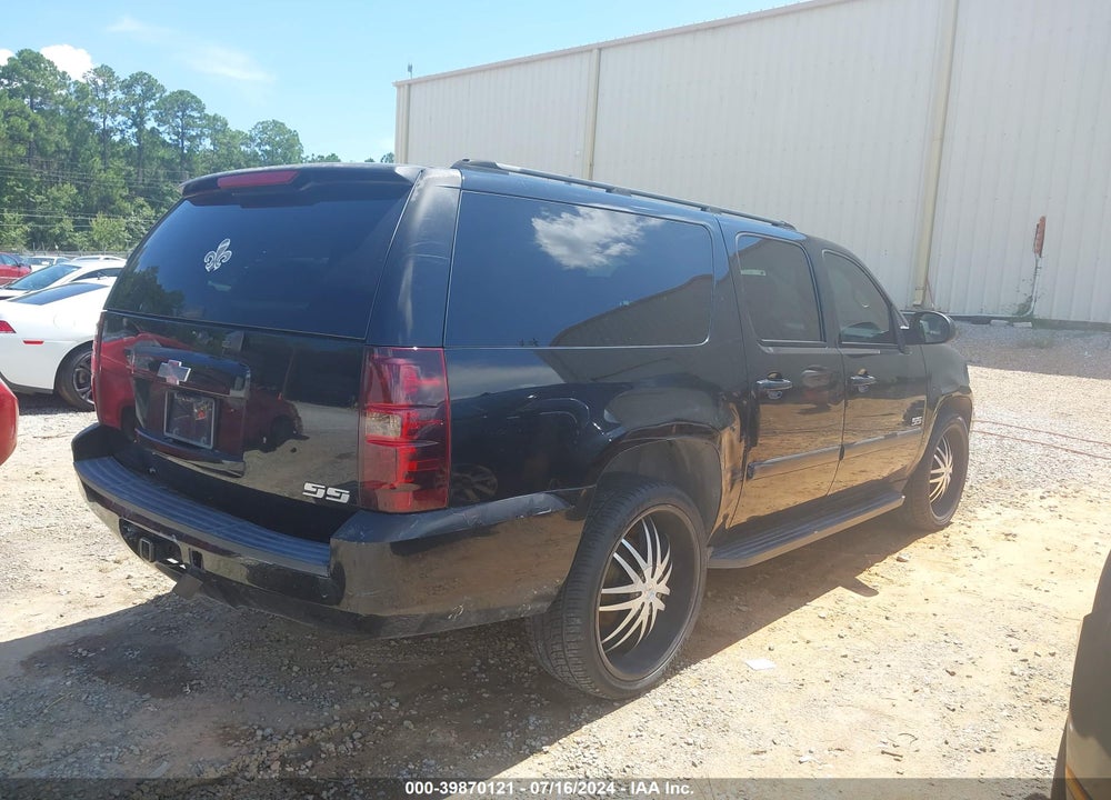 2007 CHEVROLET SUBURBAN 1500 LT VIN: 3GNFC16087G140549