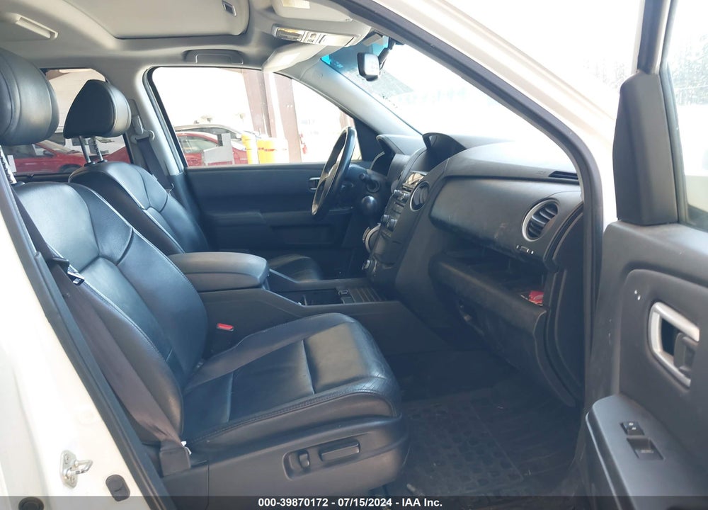 2014 HONDA PILOT TOURING VIN: 5FNYF4H93EB021980