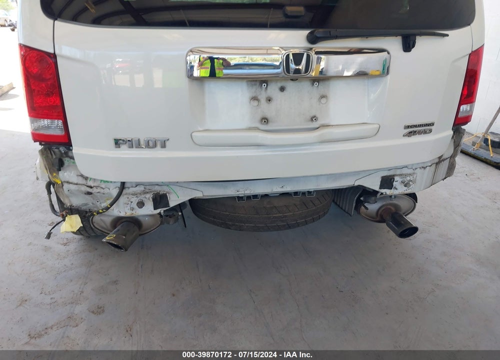 2014 HONDA PILOT TOURING VIN: 5FNYF4H93EB021980