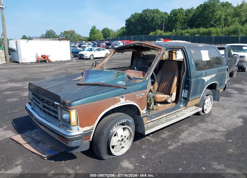 1988 CHEVROLET BLAZER S10 VIN: 1GNCT18R2J8191296