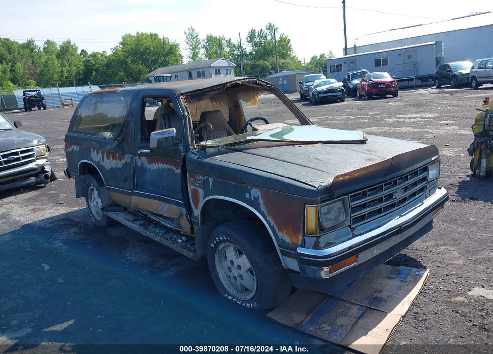 1988 CHEVROLET BLAZER S10 VIN: 1GNCT18R2J8191296