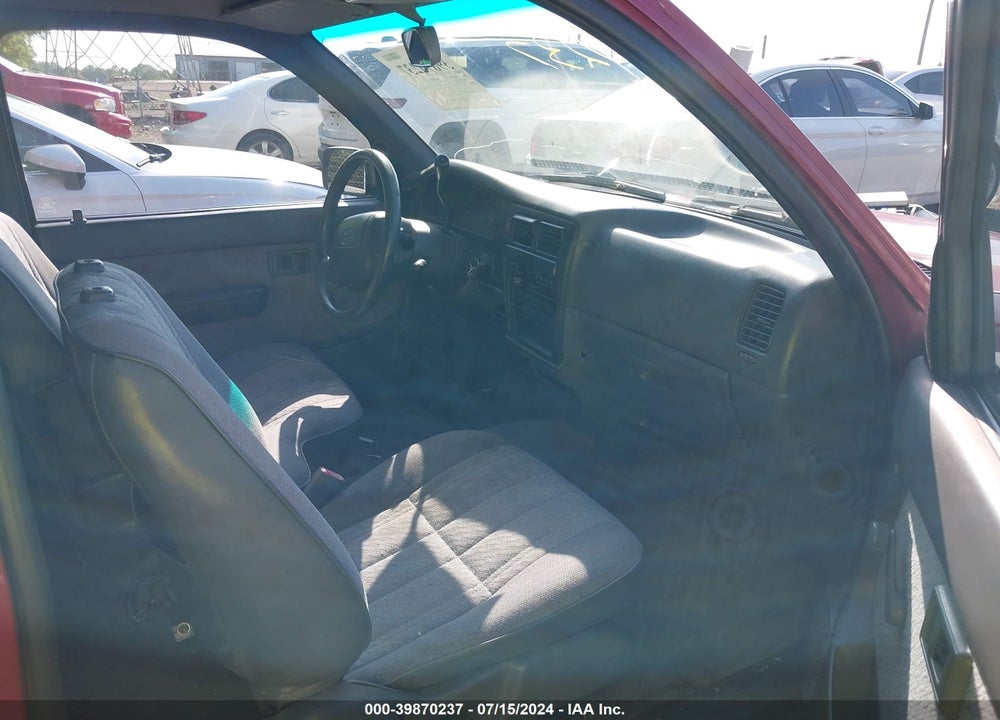 1996 TOYOTA TACOMA XTRACAB VIN: 4TAVL52N3TZ159769