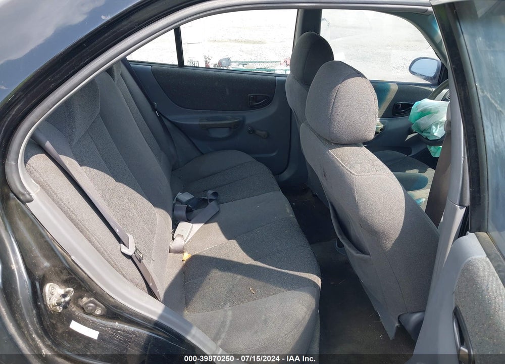2001 HYUNDAI ACCENT GL VIN: KMHCG45C61U199290