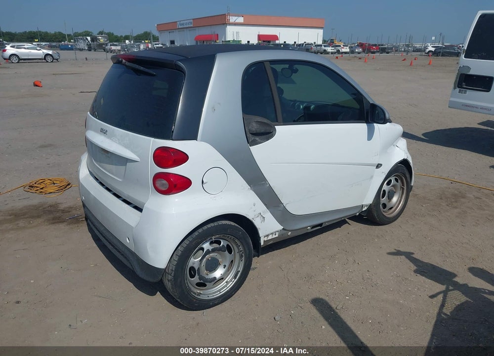 2013 SMART FORTWO PASSION/PURE VIN: WMEEJ3BA2DK659865