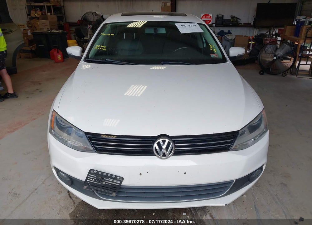 2011 VOLKSWAGEN JETTA 2.0L TDI VIN: 3VWLL7AJ8BM094503