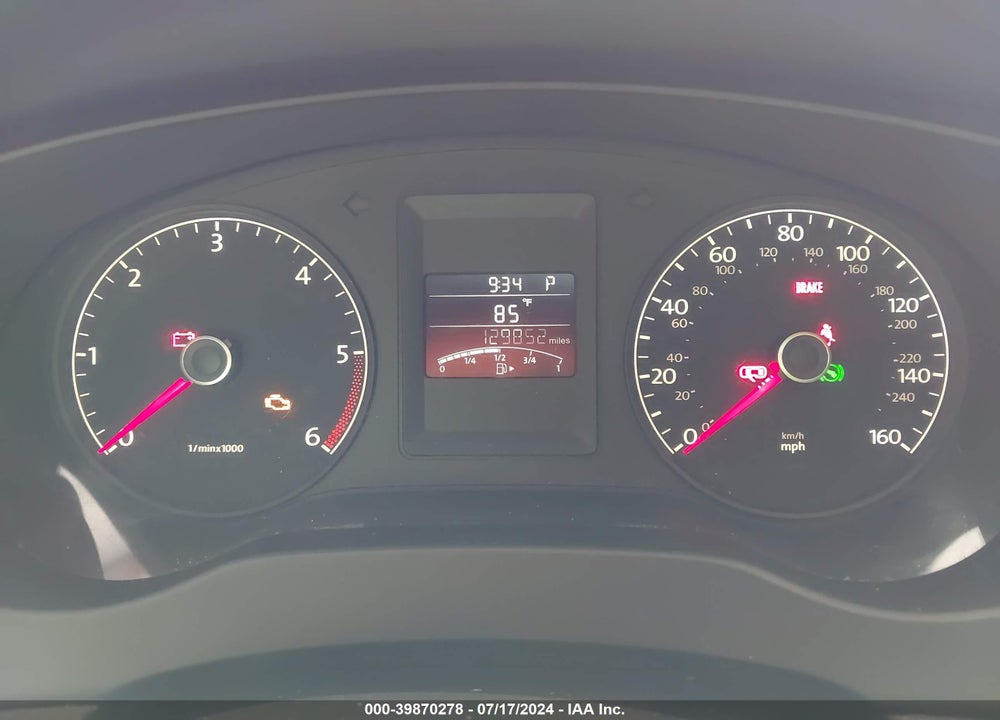 2011 VOLKSWAGEN JETTA 2.0L TDI VIN: 3VWLL7AJ8BM094503