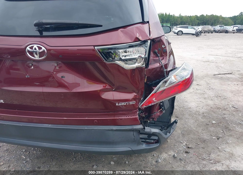 2016 TOYOTA HIGHLANDER VIN: 5TDYKRFH7GS181622