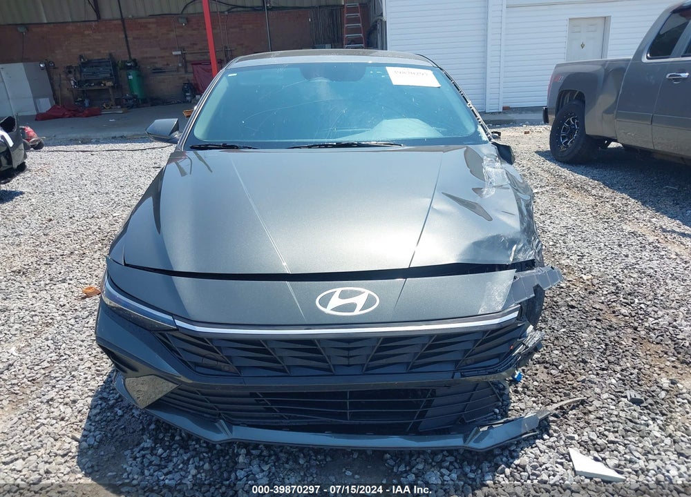 2024 HYUNDAI ELANTRA SEL VIN: KMHLM4DG7RU644113