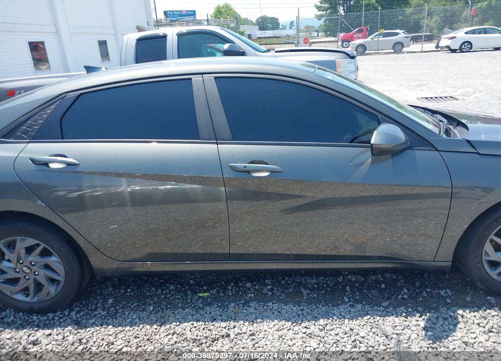 2024 HYUNDAI ELANTRA SEL VIN: KMHLM4DG7RU644113