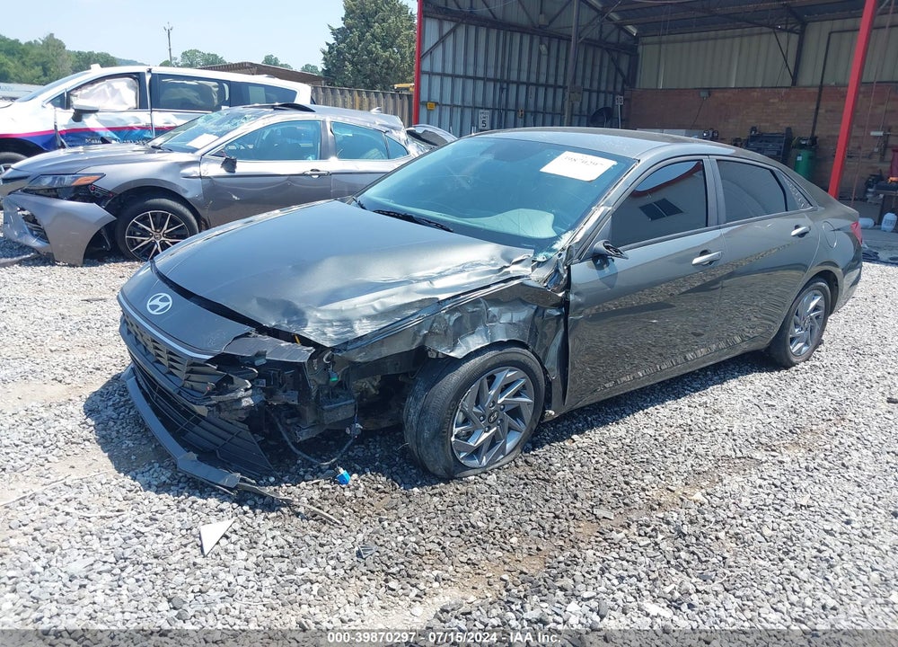 2024 HYUNDAI ELANTRA SEL VIN: KMHLM4DG7RU644113
