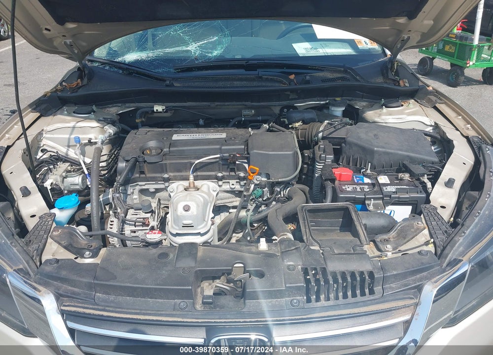 2015 HONDA ACCORD LX VIN: 1HGCR2F36FA141367