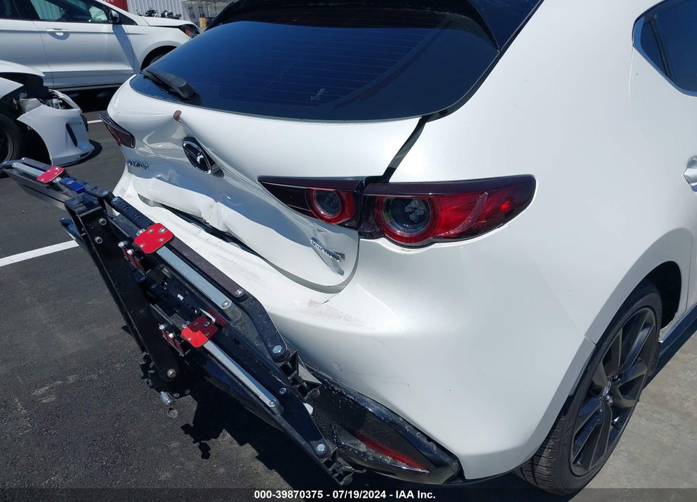 2019 MAZDA 3 PREMIUM PACKAGE VIN: JM1BPANM0K1137586